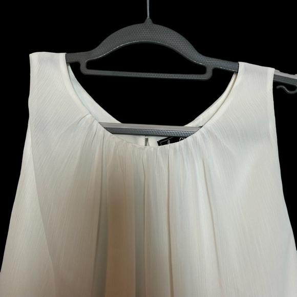 Sam Edelman White Sheer Gathered Neck Blouse w/ Back Keyhole Rhinestone Closure - Picture 8 of 14